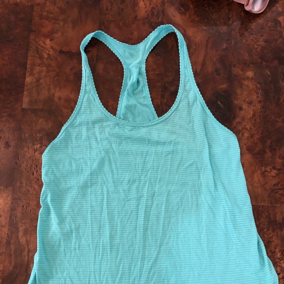 Lululemon tank top - Picture 3 of 6